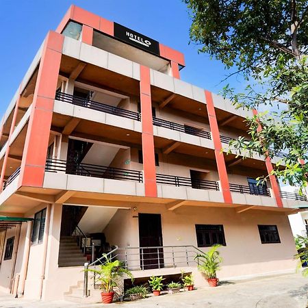 Super Hotel O Gms Road Ballupur Chowk Dehradun Exterior foto